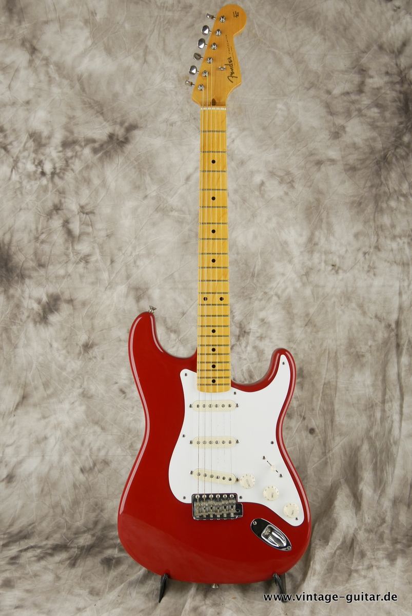 img/vintage/3713/Fender_Stratocaster_Vintage_57_Reissue_dakota_red-001.JPG