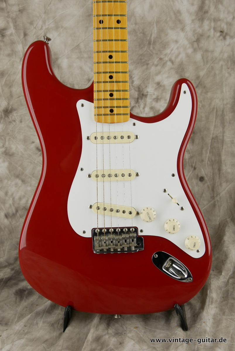 Fender_Stratocaster_Vintage_57_Reissue_dakota_red-003.JPG