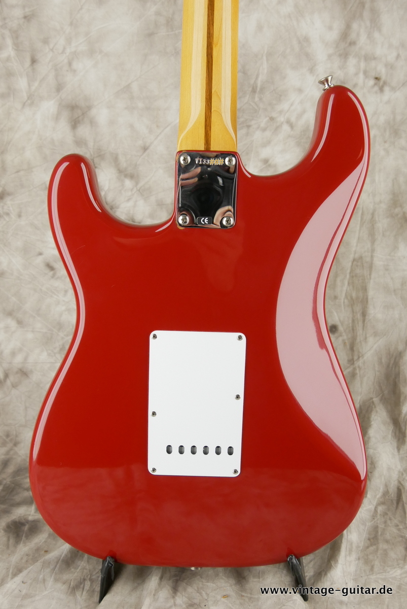 img/vintage/3713/Fender_Stratocaster_Vintage_57_Reissue_dakota_red-004.JPG