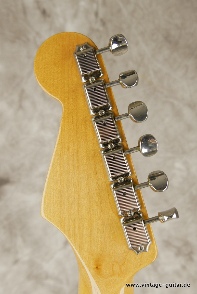 Fender_Stratocaster_Vintage_57_Reissue_dakota_red-010.JPG