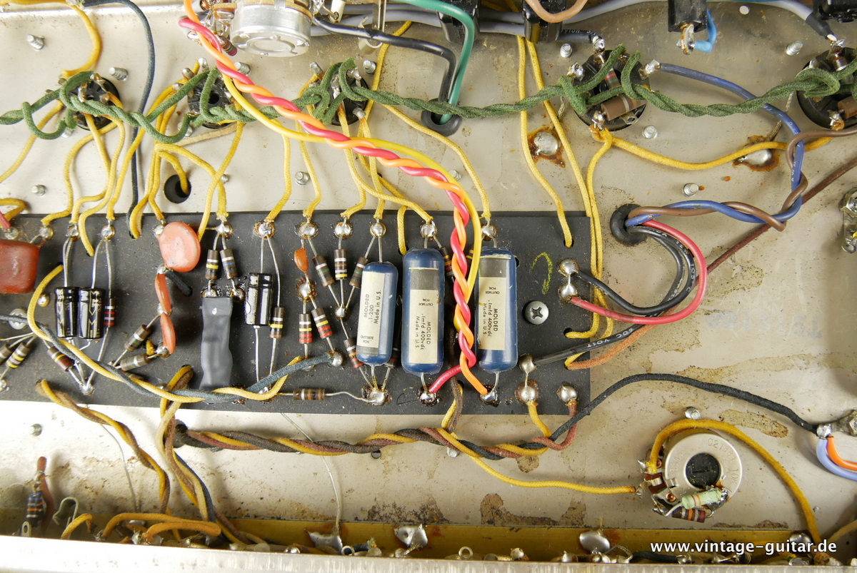 Fender_Super_Reverb_1966-014.JPG