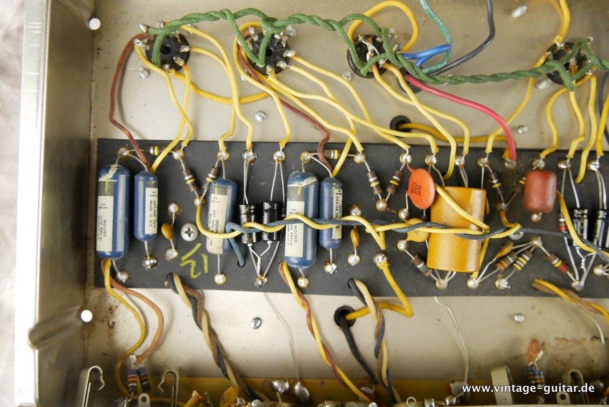 Fender_Super_Reverb_1966-016.JPG