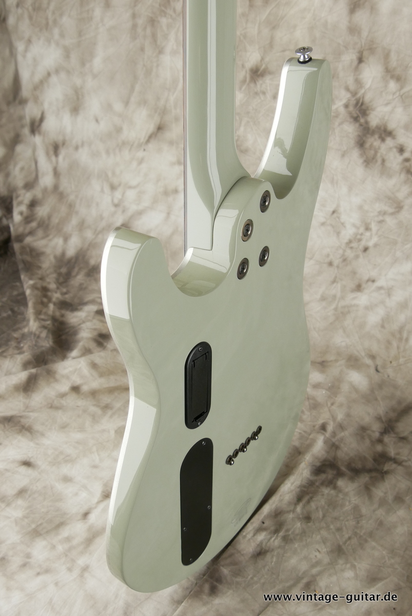 img/vintage/3732/Yamaha_RGX_A2_white_green_2008-007.JPG