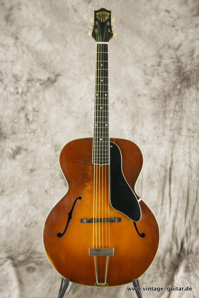 Gretsch_Model_30_sunburst_1951-001.JPG