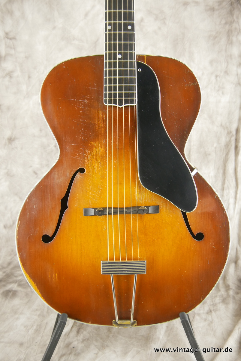 Gretsch_Model_30_sunburst_1951-003.JPG