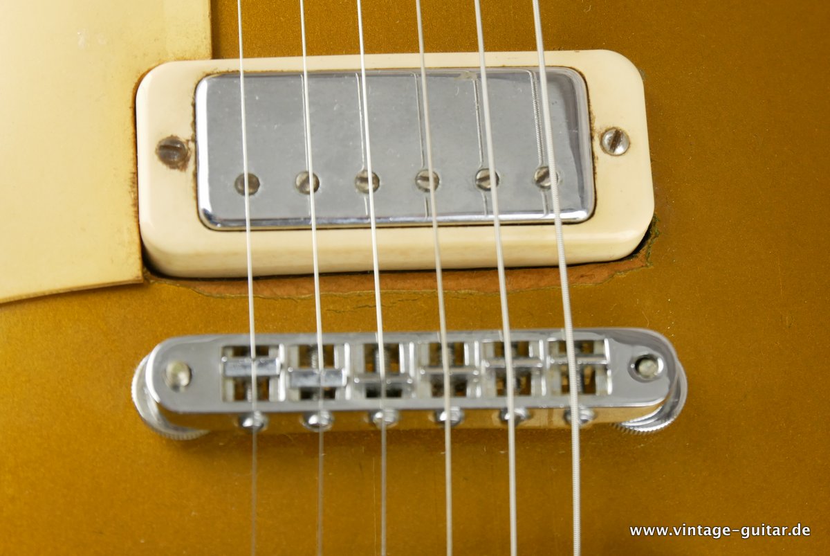 Gibson-Les-Paul-Deluxe-Lefthand-1970-017.JPG