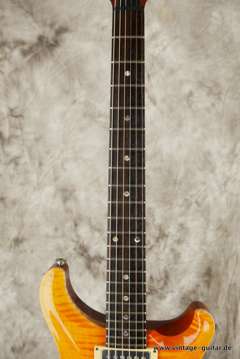img/vintage/3741/PRS_Custom_22_vintage_yellow_1999-011.JPG