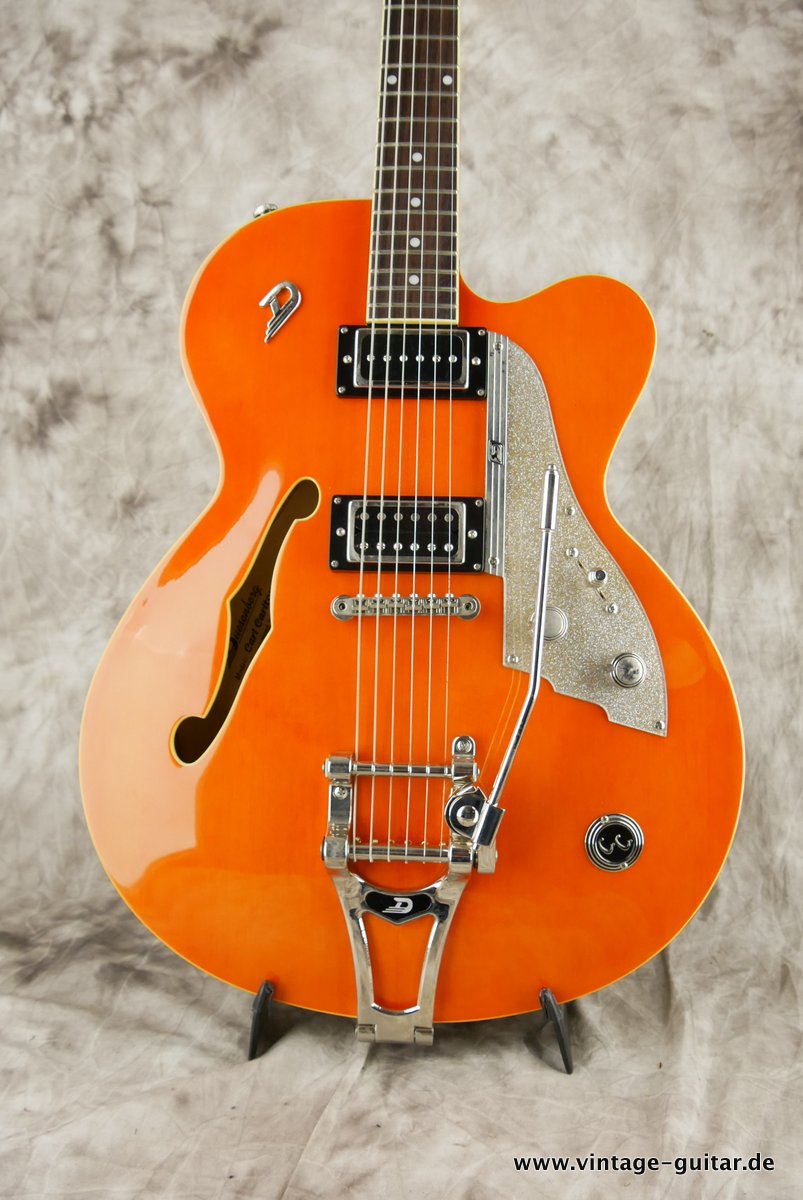 Duesenberg-Carl-Carlton-2004-orange-002.JPG