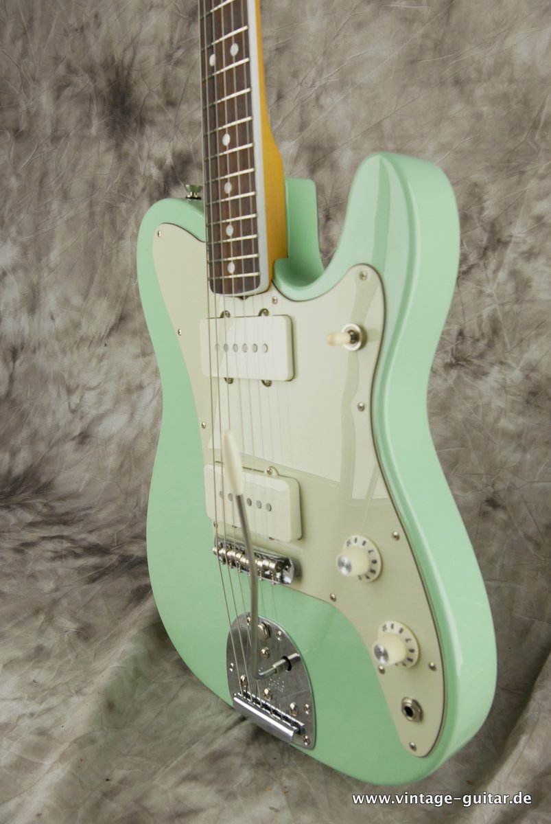 Fender-Jazz-Tele-Parallel-Universe-Limited-Edition-2018-006.JPG