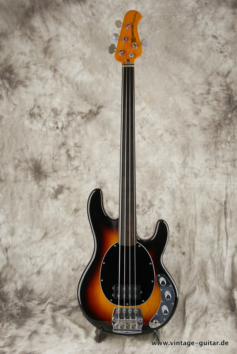 img/vintage/3751/MusicMan_Sting_Ray_Bass_sunburst_1980-001.JPG