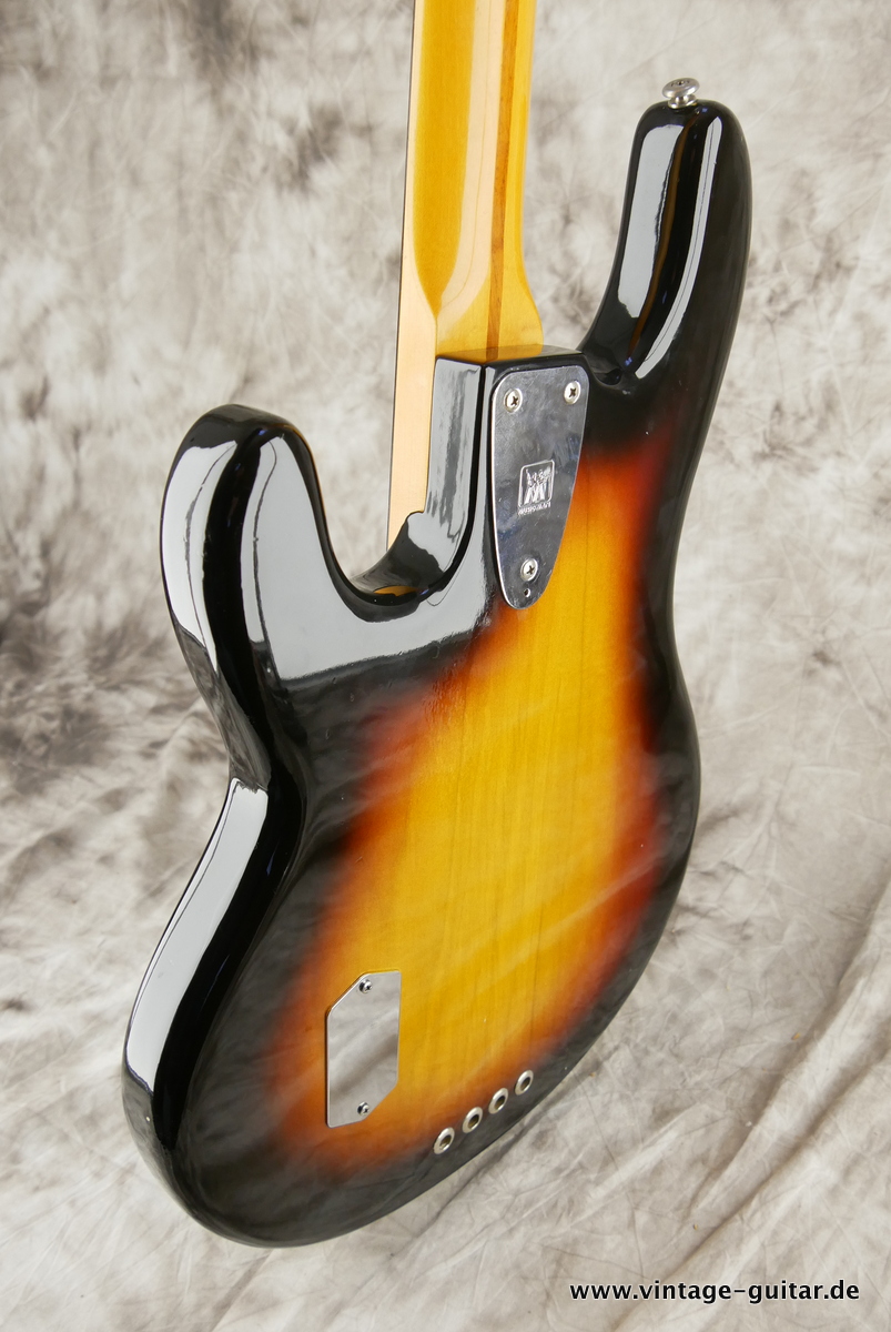 img/vintage/3751/MusicMan_Sting_Ray_Bass_sunburst_1980-007.JPG