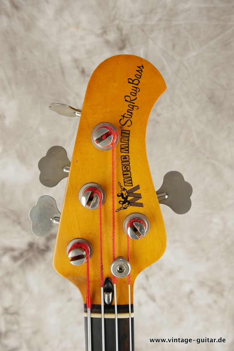 img/vintage/3751/MusicMan_Sting_Ray_Bass_sunburst_1980-009.JPG