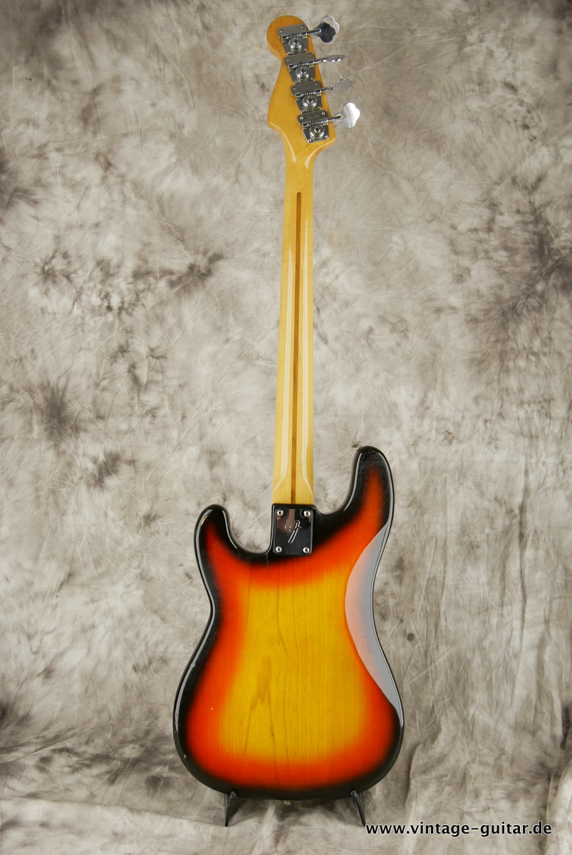 Fender_Precision_sunburst_1979-002.JPG