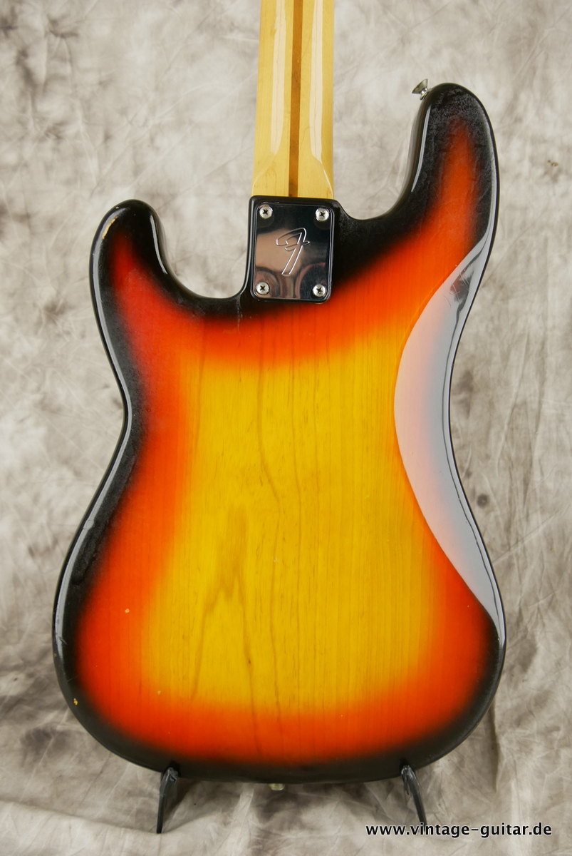 Fender_Precision_sunburst_1979-004.JPG