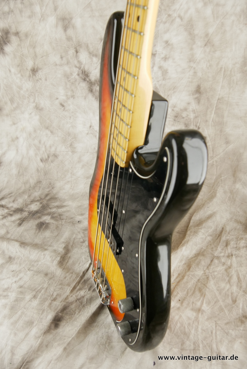 Fender_Precision_sunburst_1979-006.JPG