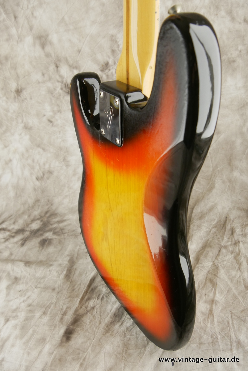 Fender_Precision_sunburst_1979-008.JPG