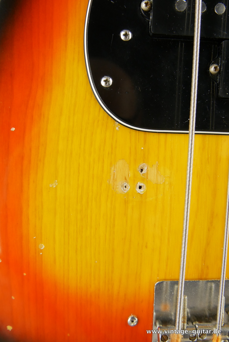 Fender_Precision_sunburst_1979-013.JPG