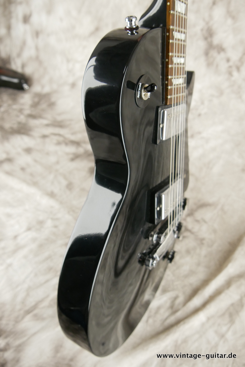 Gibson_Les_Paul_Studio_black_2003-005.JPG