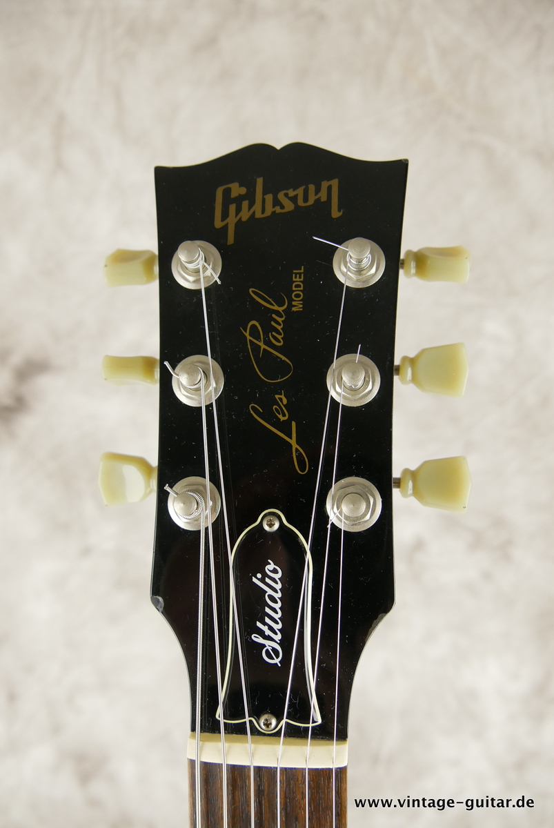 Gibson_Les_Paul_Studio_black_2003-009.JPG