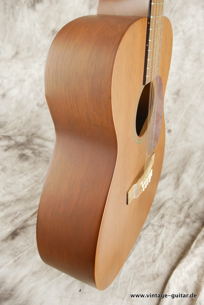 Martin_J_12_15_Mahogany_2001-005.JPG