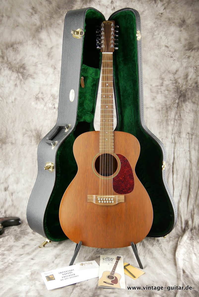 Martin_J_12_15_Mahogany_2001-014.JPG