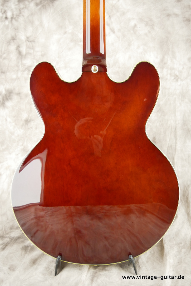 Epiphone_Sheraton_sunburst_1962_LE_2012-004.JPG