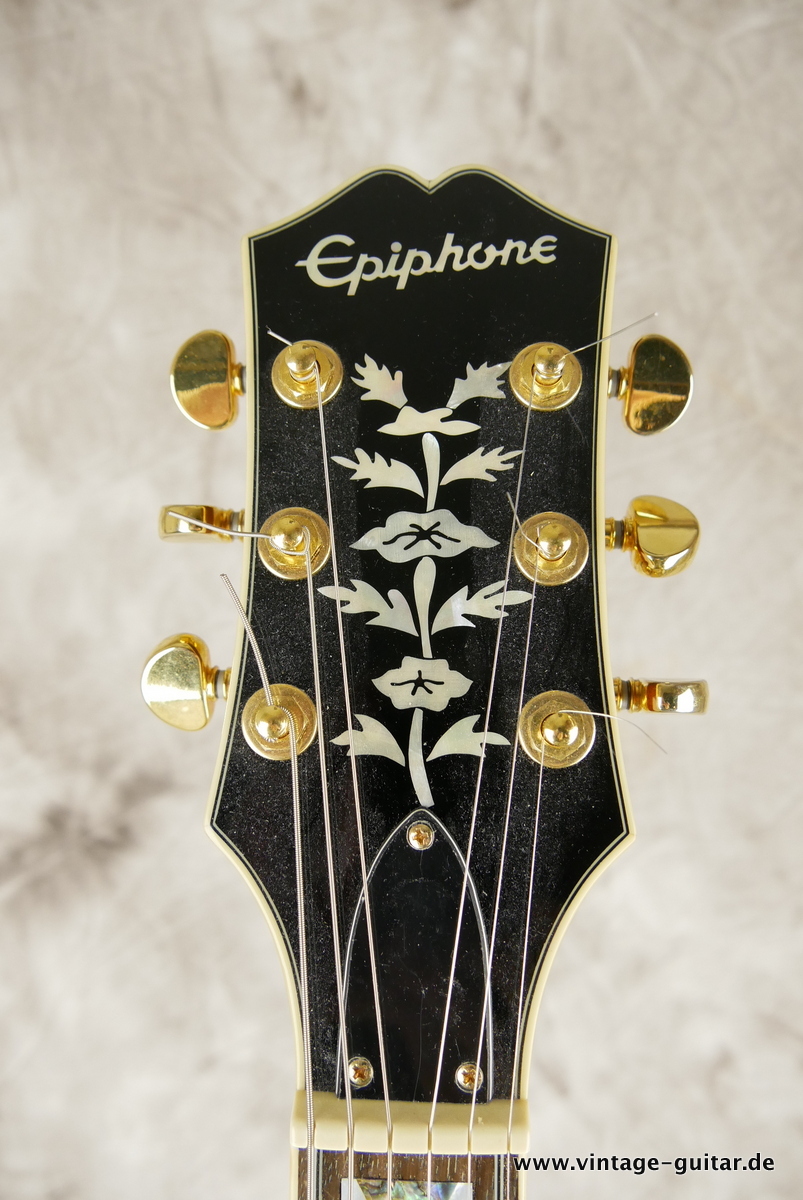 Epiphone_Sheraton_sunburst_1962_LE_2012-009.JPG