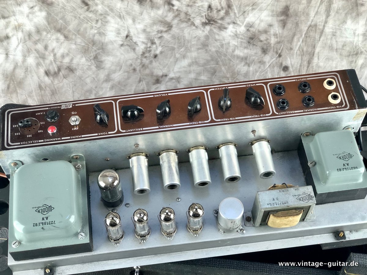 Vox-AC-30-Super-Twin-1963-015.jpg