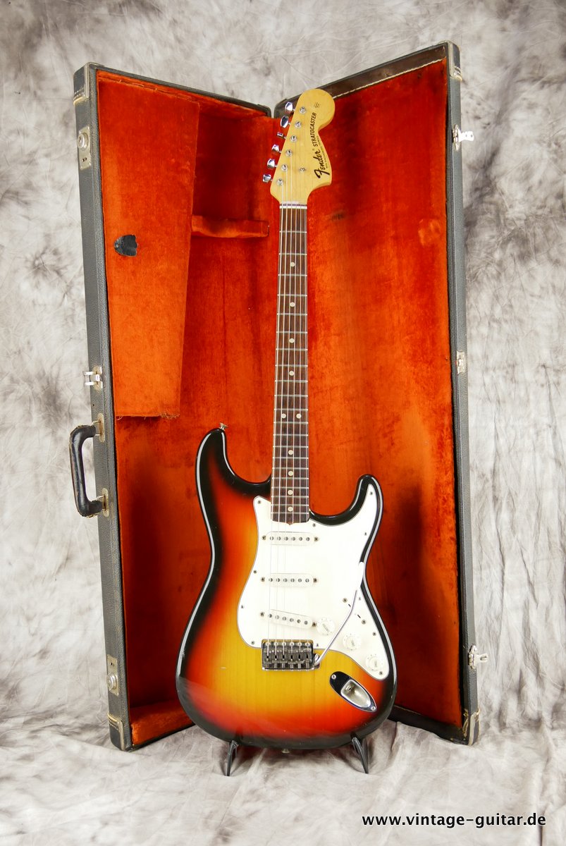 Fender_Stratocaster_1969-sunburst-013.JPG