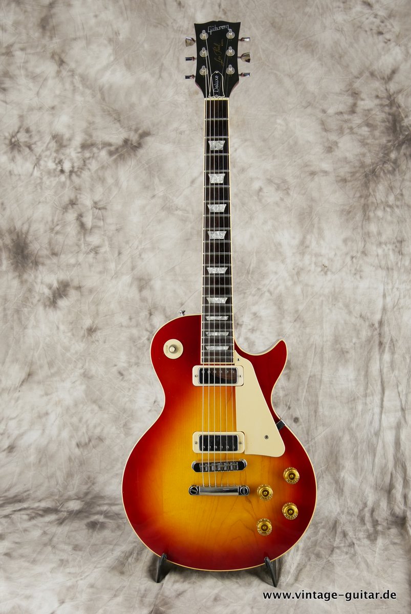Gibson-Les-Paul-Deluxe-1981-001.JPG