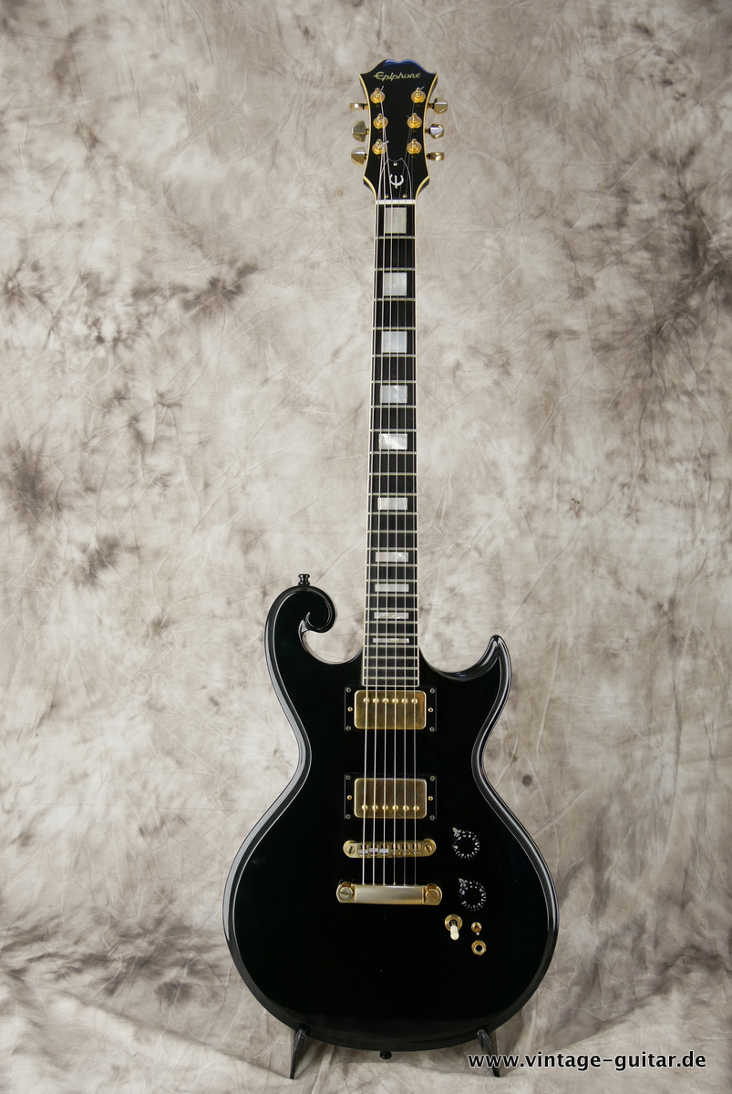 Epiphone_SC_550_Scroll_black_1978-001.JPG