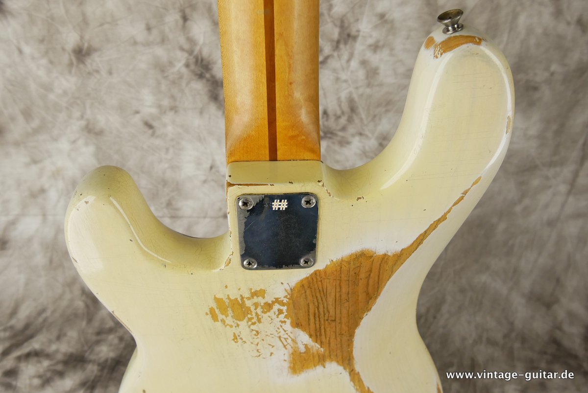 Fender-Precision-Bass-blonde-1959-013.JPG