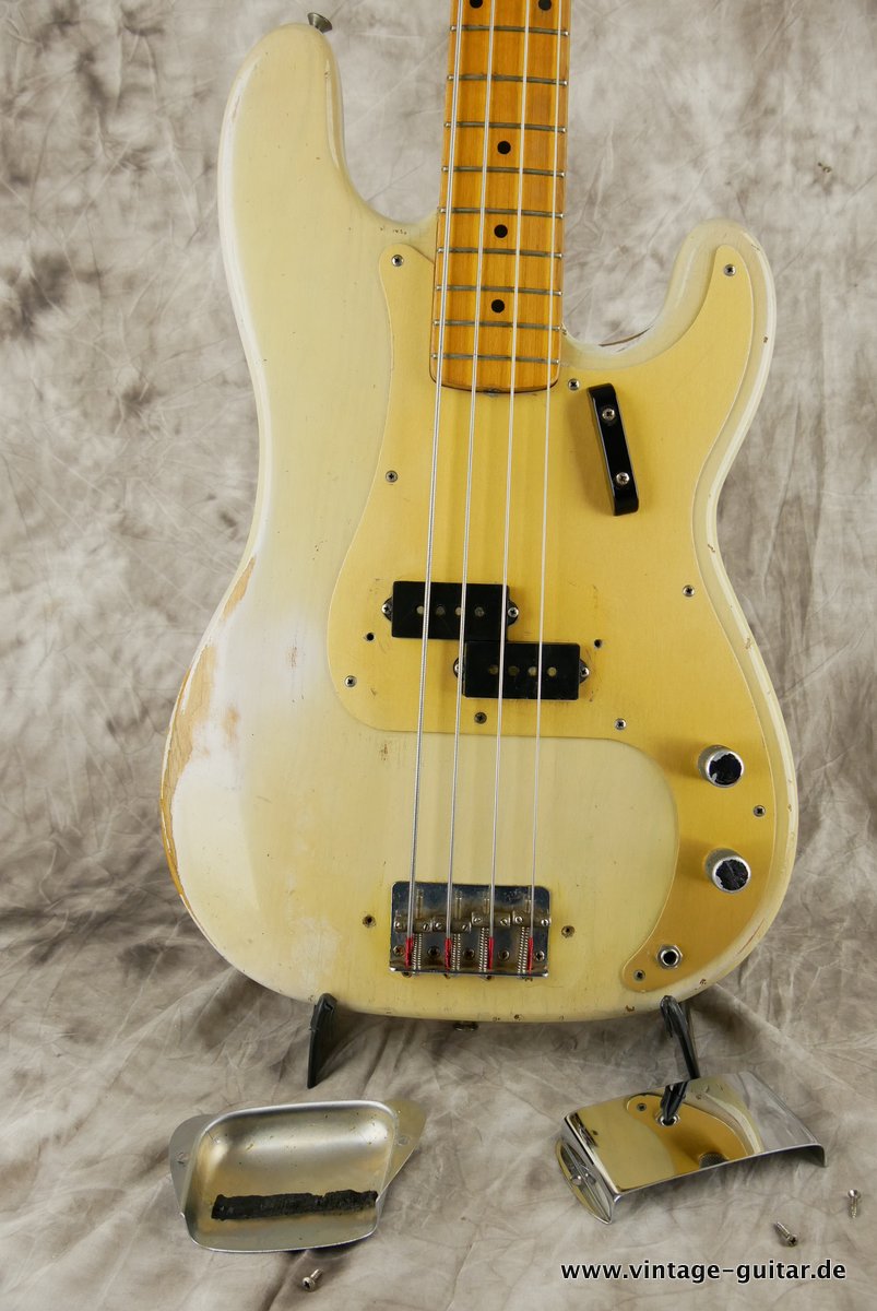Fender-Precision-Bass-blonde-1959-019.JPG