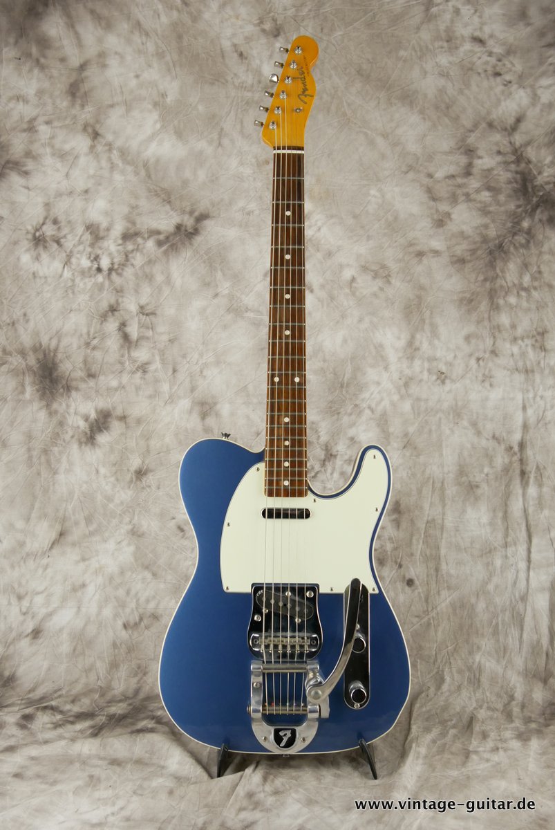 Fender-Telecaster-Custom-lake-placid-blue-Bigsby-2004-Japan-002.JPG