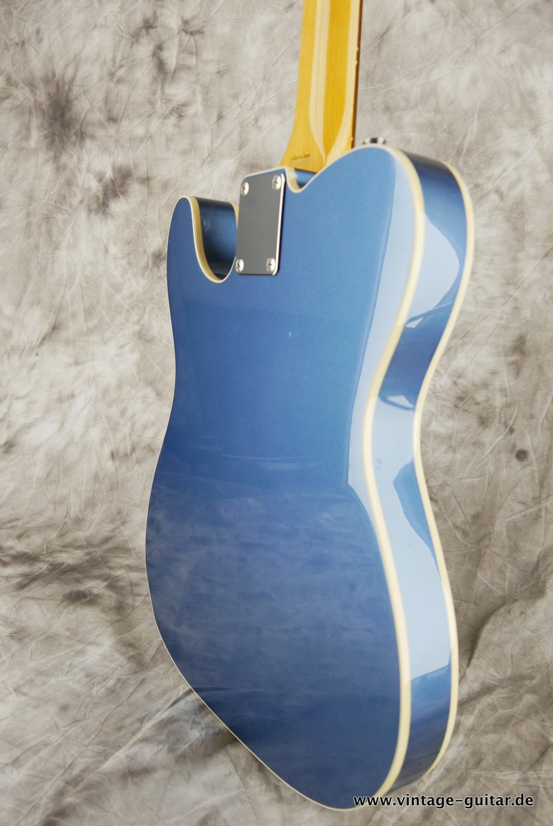 Fender-Telecaster-Custom-lake-placid-blue-Bigsby-2004-Japan-009.JPG