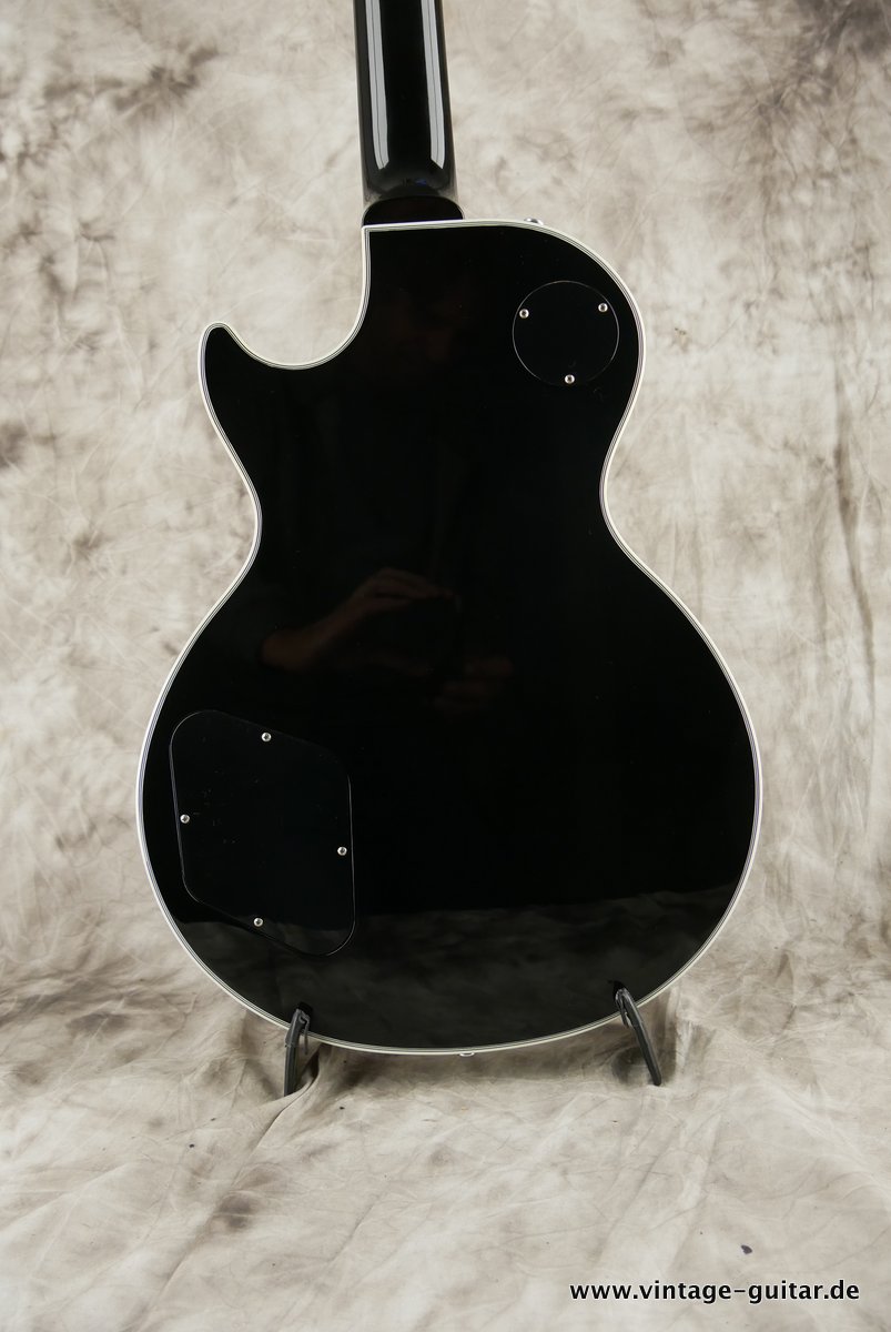 Gibson-Les-Paul-Custom-CS-2011-004.JPG