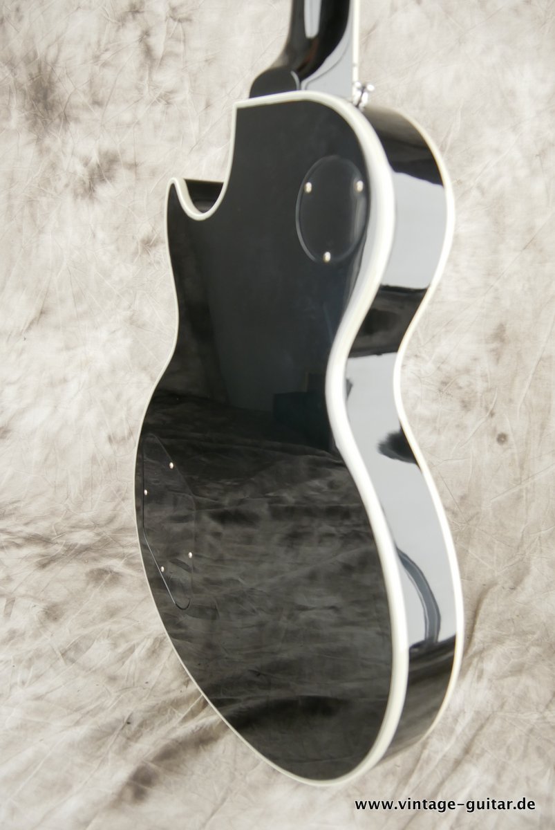 Gibson-Les-Paul-Custom-CS-2011-008.JPG