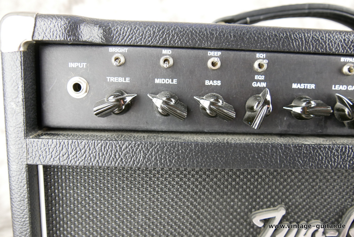 Two_Rock_Custom_Reverb_V3_2010-003.JPG