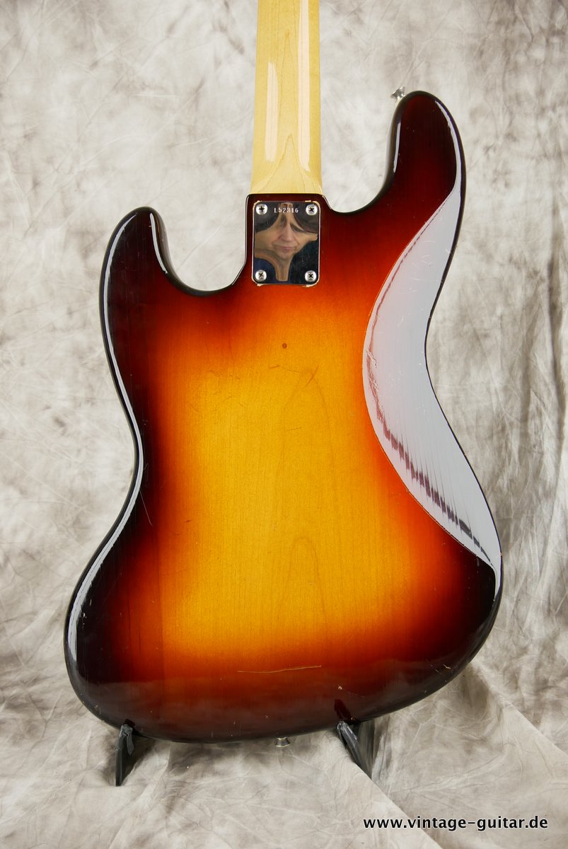 Fender-Jazz-Bass-1964-sunburst-004.JPG