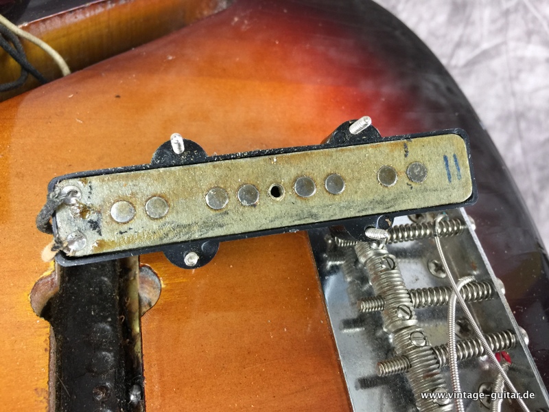 Fender-Jazz-Bass-1964-sunburst-020.JPG