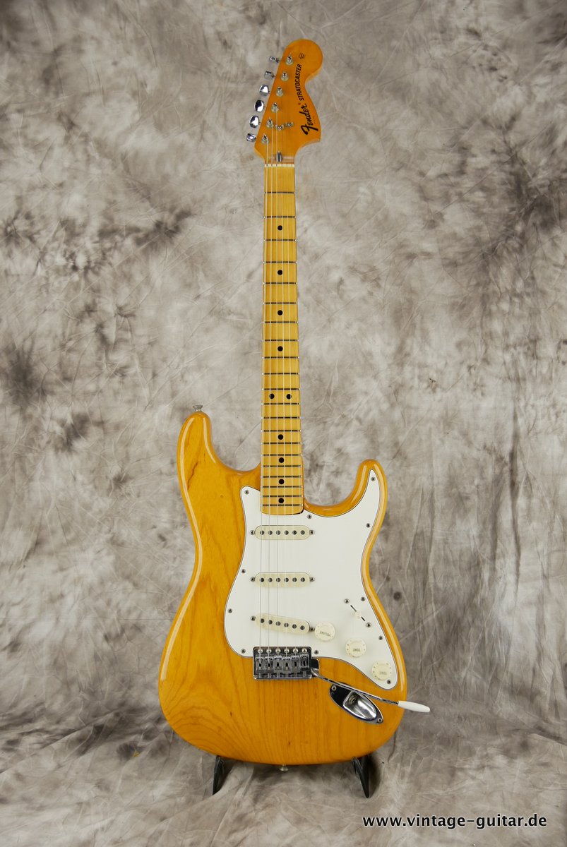 Fender-Stratocaster-Natural-1974-1975-001.JPG