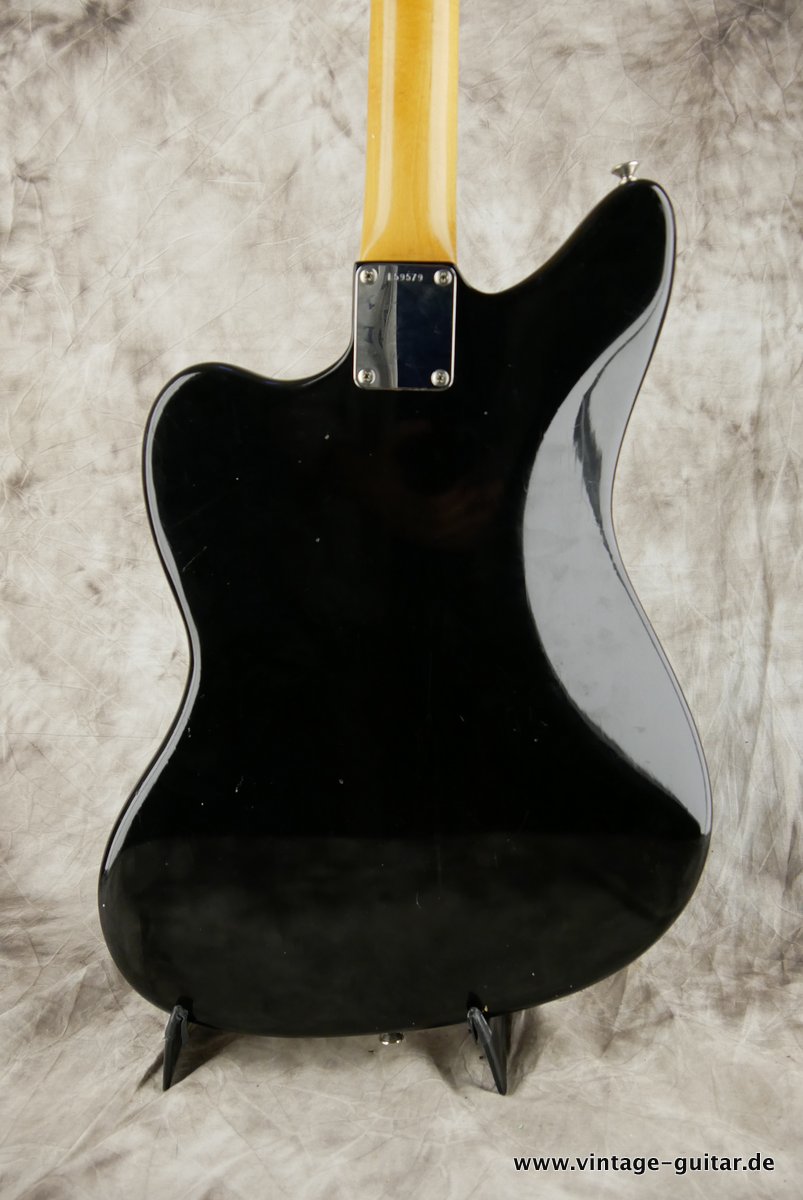 Fender_Jaguar_1965_black-004.JPG