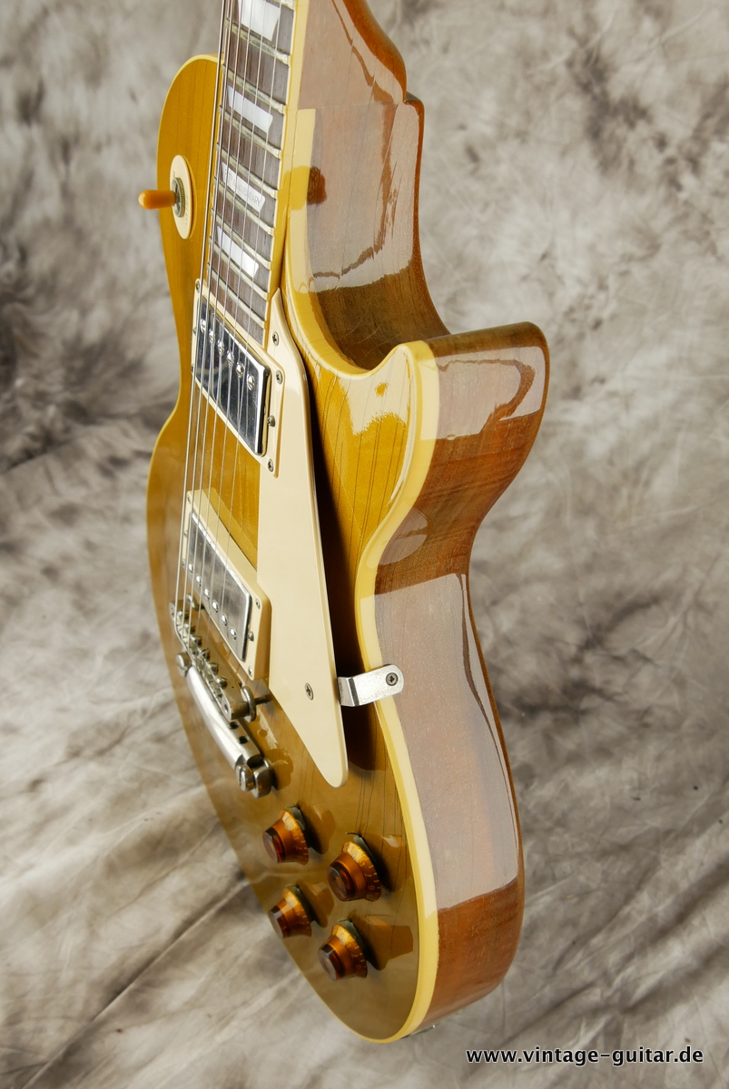 Gibson_Les_Paul_30th_anniversary_goldtop_1982-006.JPG