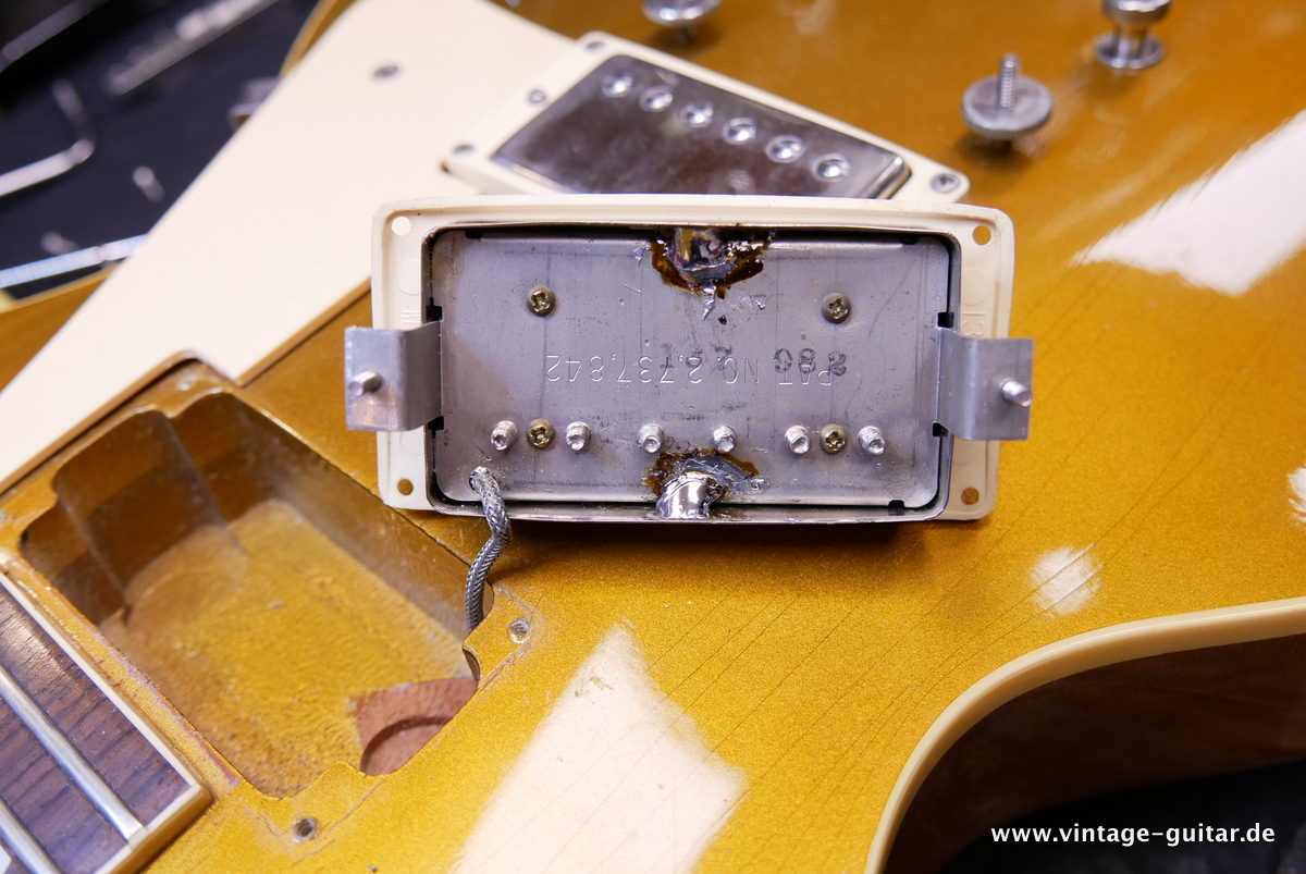 img/vintage/3811/Gibson_Les_Paul_30th_anniversary_goldtop_1982-015.JPG