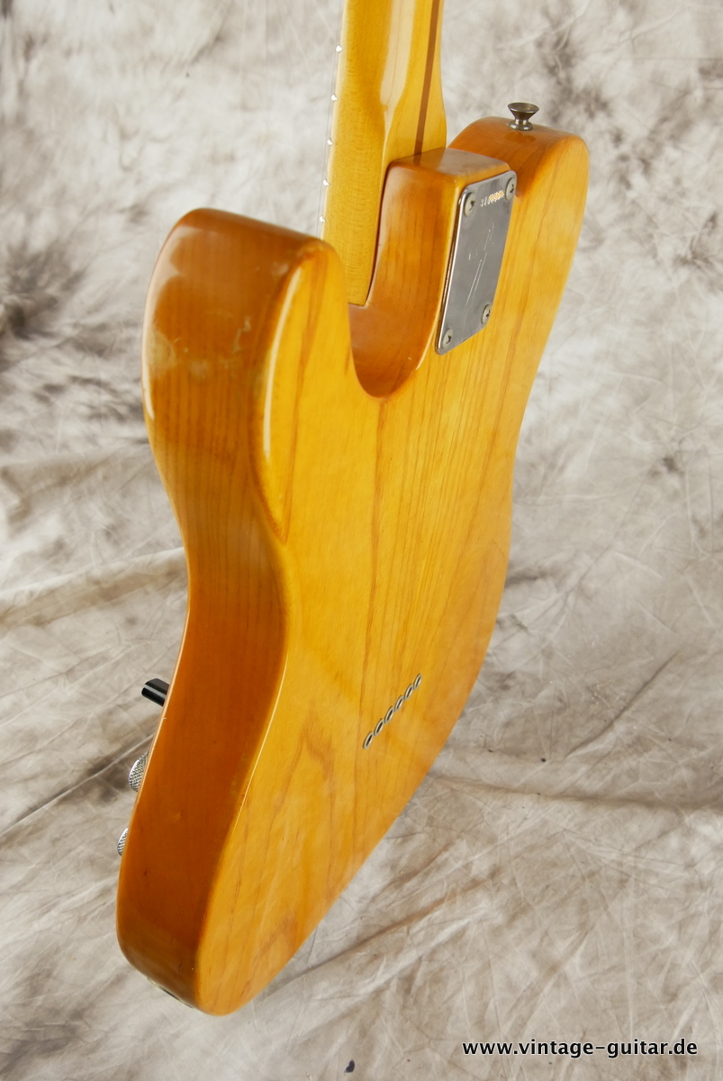 Fender_Telecaster_Thinline_natural_1971-007.JPG
