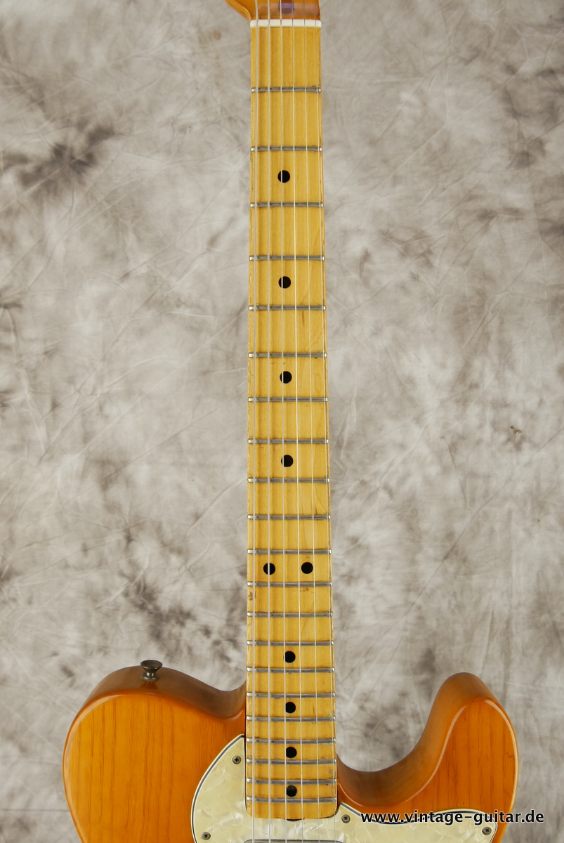 Fender_Telecaster_Thinline_natural_1971-011.JPG