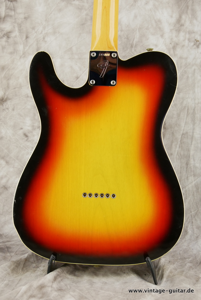 Fender_Telecaster_Custom_sunburst_1967-004.JPG