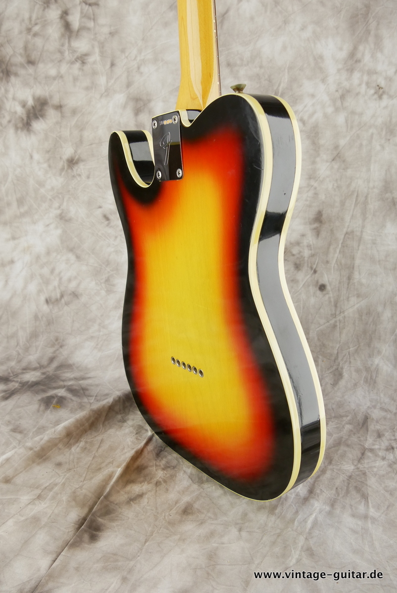 Fender_Telecaster_Custom_sunburst_1967-008.JPG