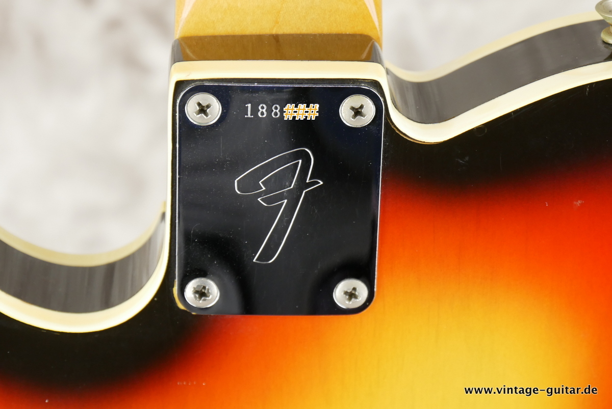 Fender_Telecaster_Custom_sunburst_1967-016.JPG
