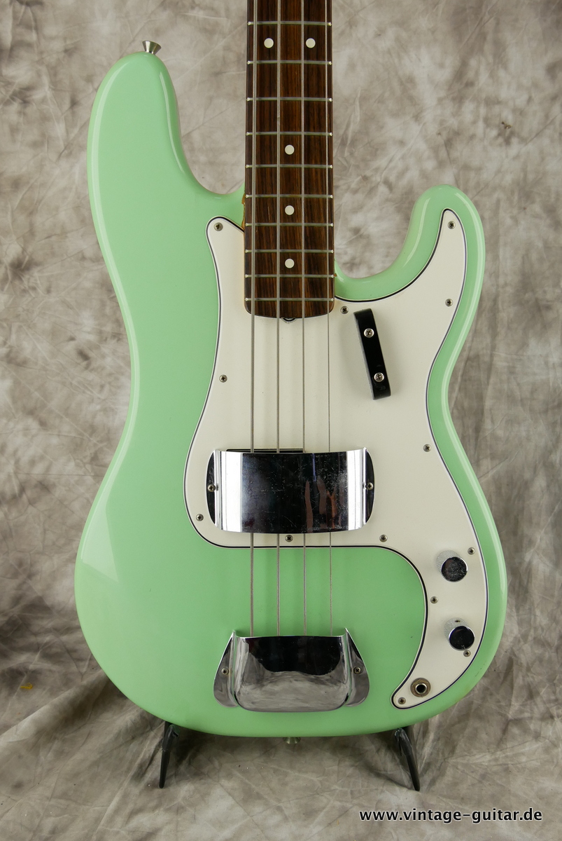 img/vintage/3814/Fender_Precision_Bass_62_AVRI_sea_foam_green_1993-003.JPG